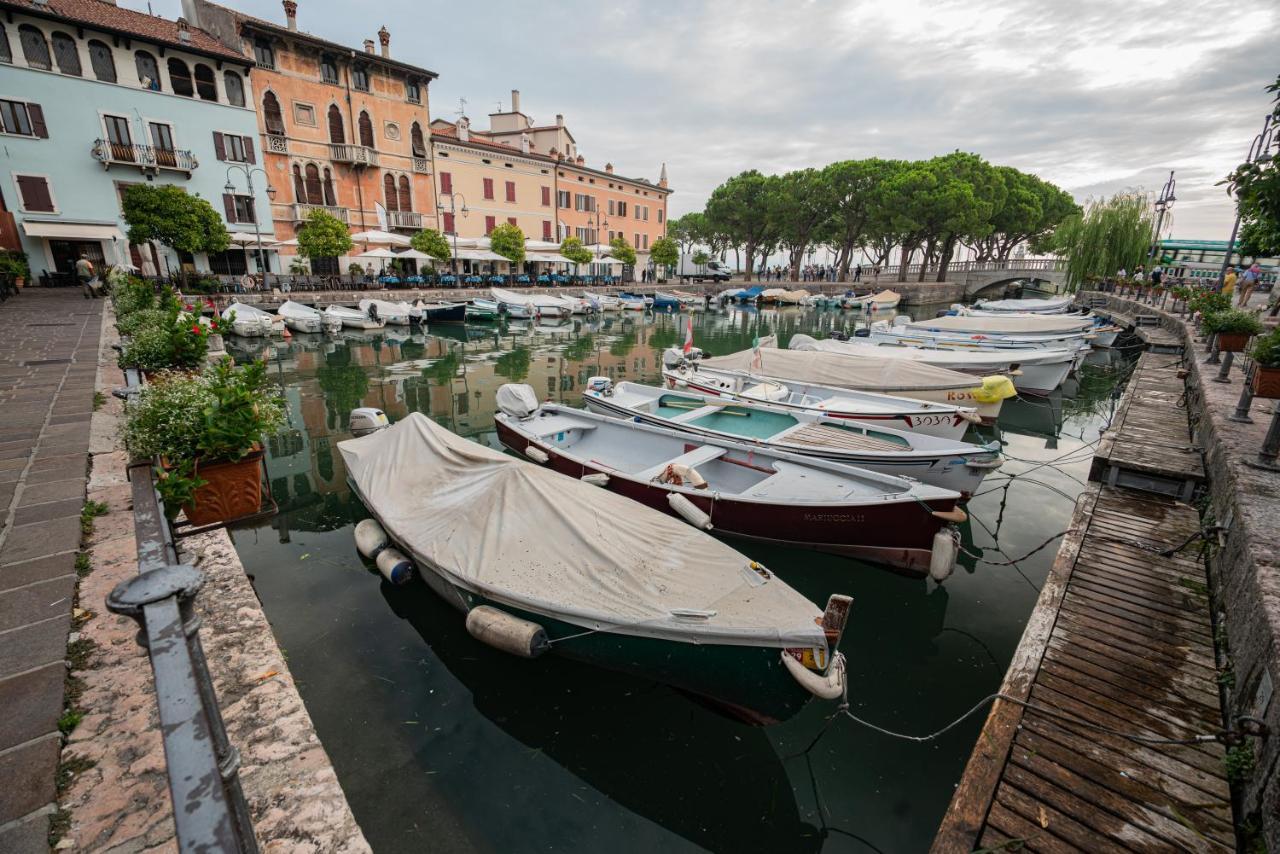 דסנזאנו דל גארדה Suite "Castello" Del Garda - Apt Per Coppie Garda מראה חיצוני תמונה